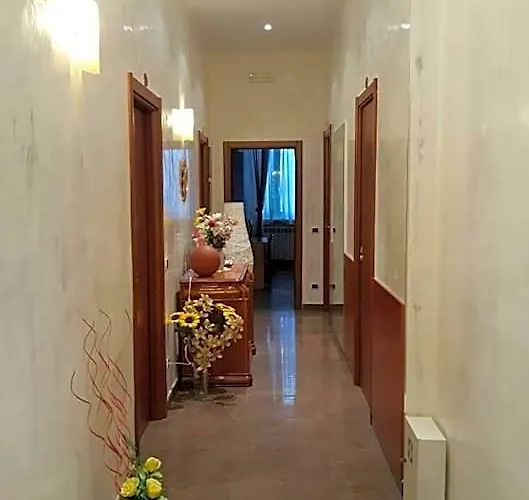 Tagliaferri Lucia בית הארחה 4*
